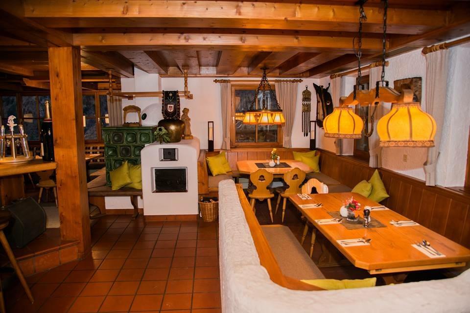 Gasthaus Glockle Apartment Damuels Bagian luar foto